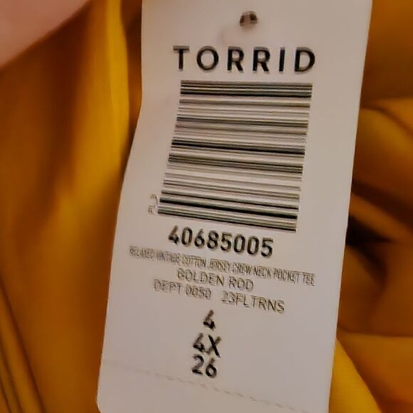 4X 26W Torrid Yellow Pocket Tee Crew Neck Relaxed Fit Vintage Cotton Jersey shor - Picture 7 of 7